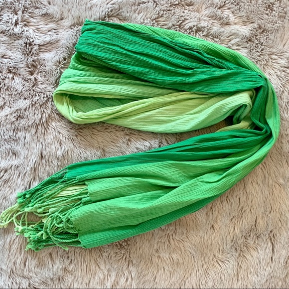 BR Ombré Green scarf - Picture 2 of 3